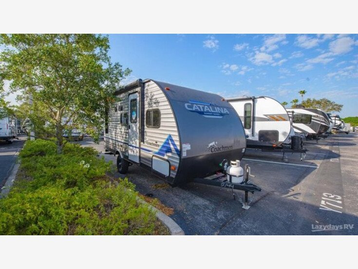 Thumbnail Photo undefined for New 2023 Coachmen Catalina